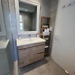 The Prime Location Lovely 1 Bedroom *