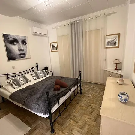 The Prime Location Lovely 1 Bedroom Пафос