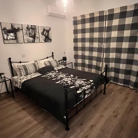 The Prime Location Lovely 1 Bedroom