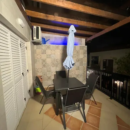The Prime Location Lovely 1 Bedroom 아파트 *