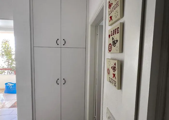 The Prime Location Lovely 1 Bedroom *