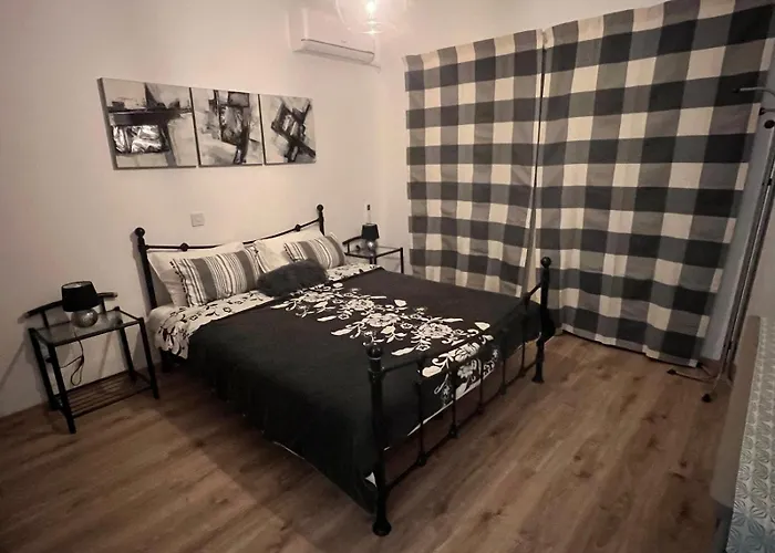 The Prime Location Lovely 1 Bedroom